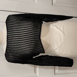 NWT! Dazy Women's Sweater Cropped Black Size Medium